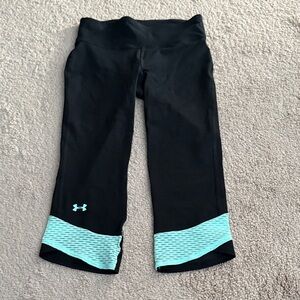 Under Armour Heat-Gear Cropped Leggings, Size XS